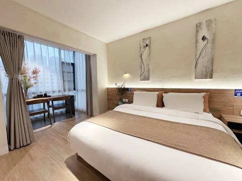 壹壹酒店(小寨吉祥村地铁站店)