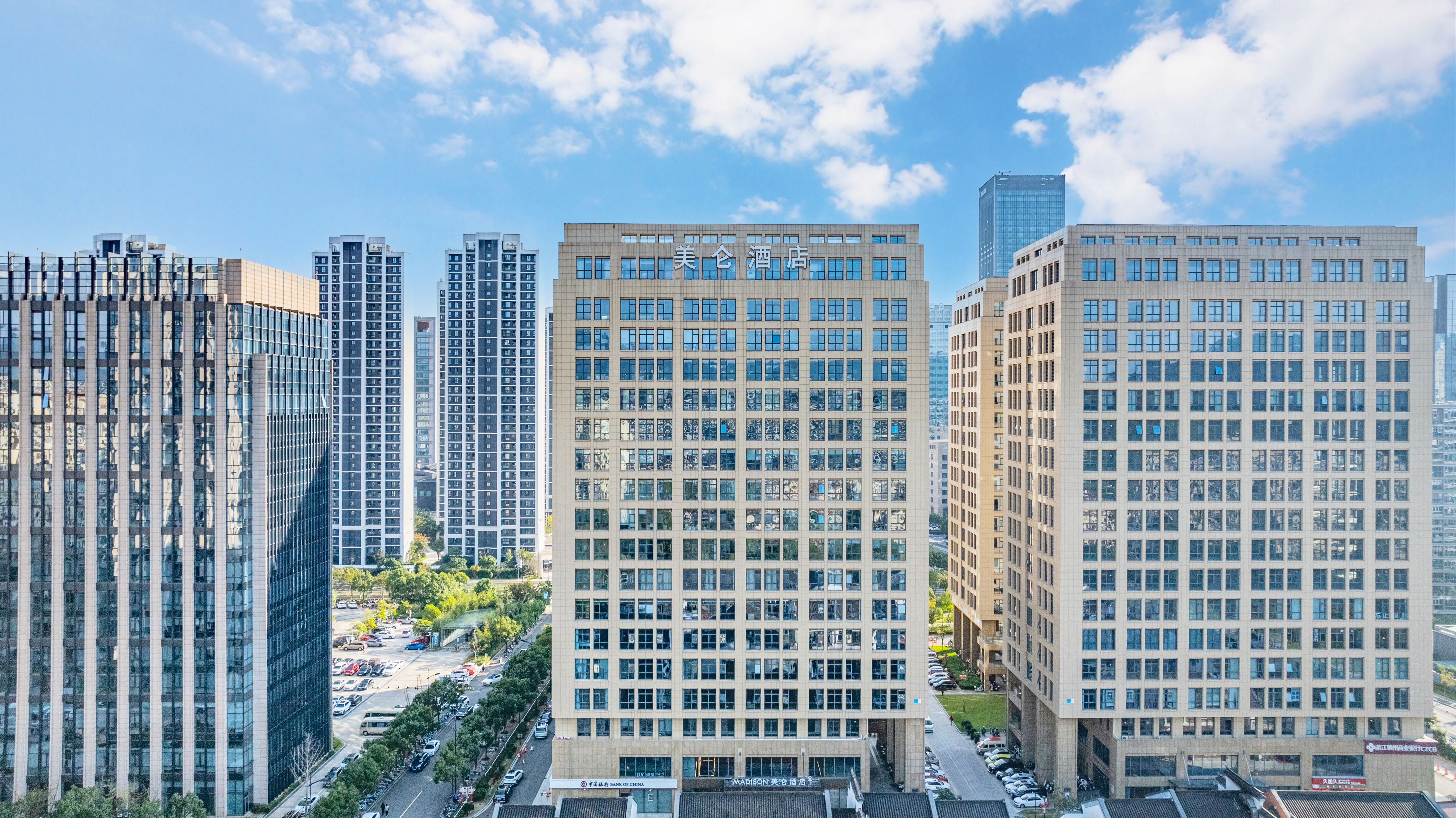 Madison Hotel Zhoushan Baolong PlazaOver view