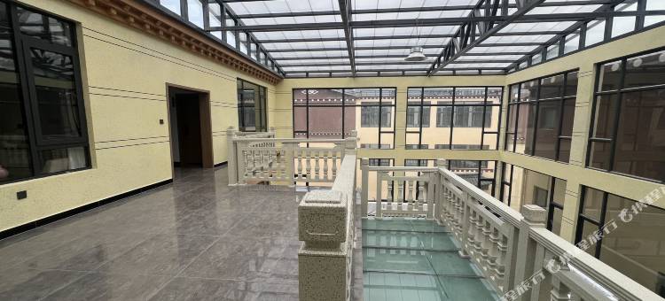 香格里拉市卓悦供氧民宿(独克宗古城店)图片