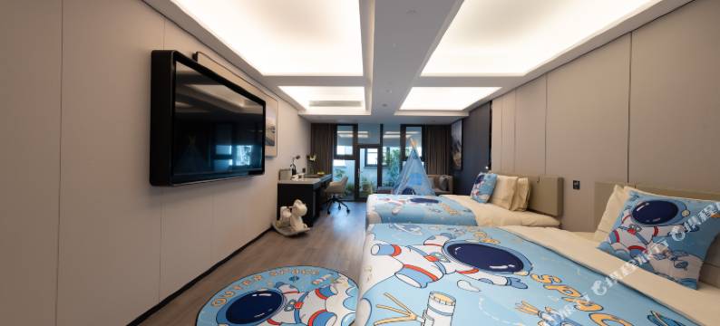 广州火车站中医药大学亚朵酒店图片