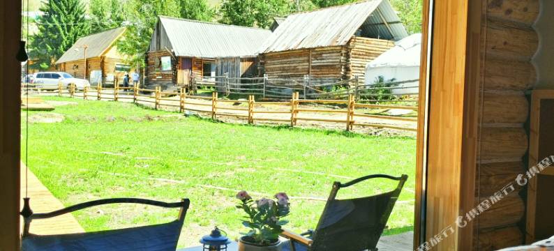 白哈巴梵净牧舍图片