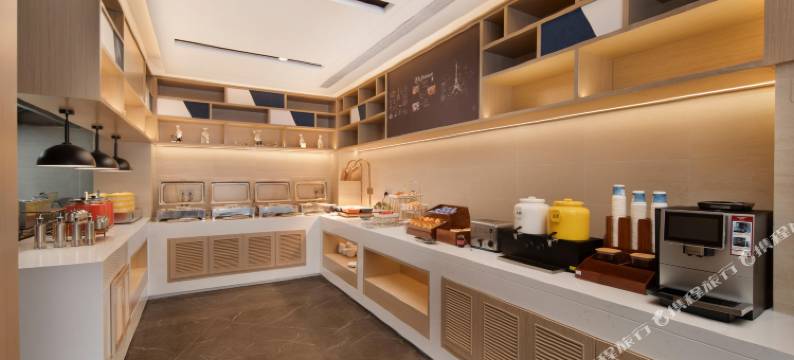 凯里亚德酒店(大理古城苍洱大道店)图片