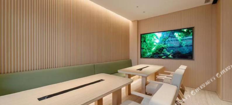 里白酒店(成都华西医院省体育馆店)图片