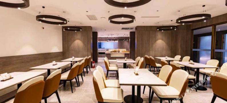 朗丽兹酒店(北京丰台火车站天坛医院店)图片