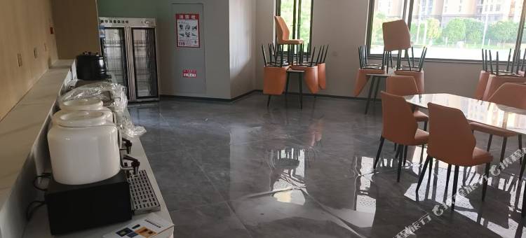 壹号国际酒店(阜南奥特莱斯店)图片