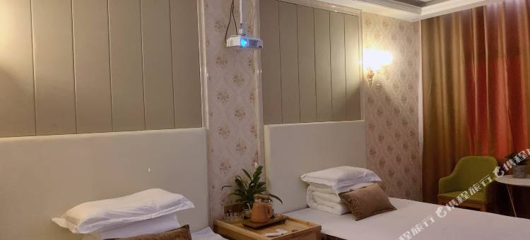 浪卡子馨湖富氧酒店图片