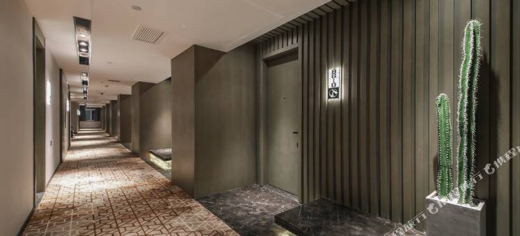 经纬智慧酒店(南阳卧龙岗师范学院店)图片