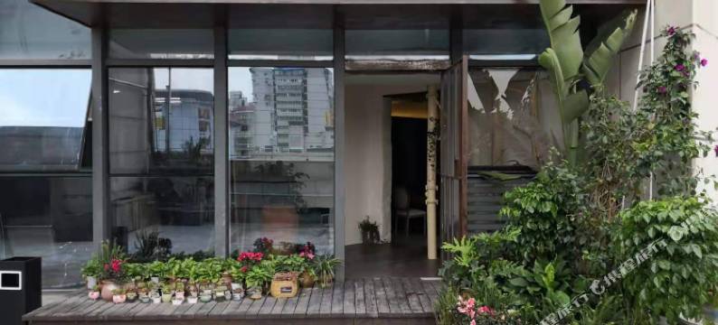 绵阳牧云泊舍(人民公园瀚威店)图片