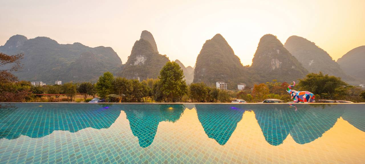 阳朔遇龙传说酒店(十里画廊遇龙河旅游度假区店)图片