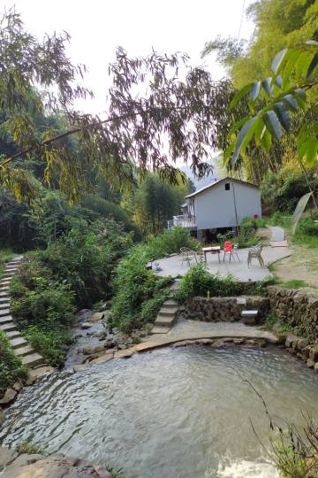 神农谷小溪边民宿炎陵|距市中心直线170.6公里2条点评4.