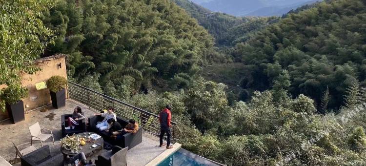 山中传奇·云海之巅YUNHAI|峡谷无边泳池野奢民宿图片