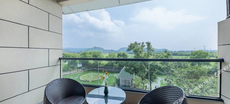 安吉白茶小镇COZY·亮点亲宠度假庄园(白茶观景平台店)图片