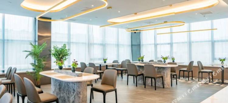 如家精选酒店(青岛即墨古城鹤山路地铁站店)图片