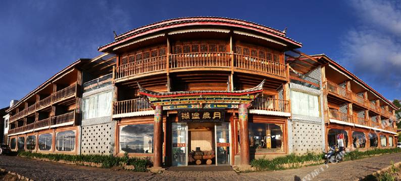 泸沽湖糊涂岁月客栈图片