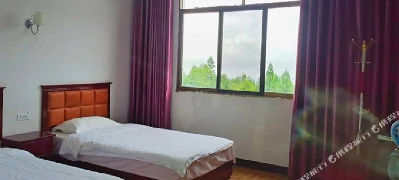 石柱野猪林山庄图片