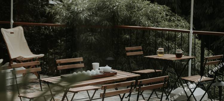 贵阳竹也民宿(花溪公园十里河滩店)图片