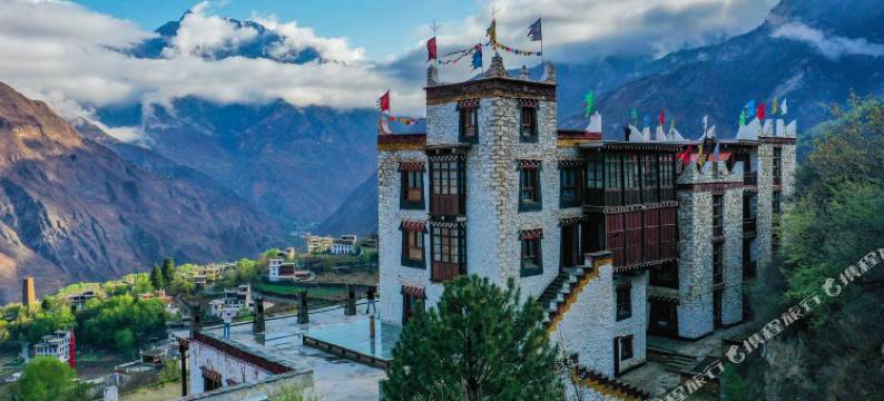 丹巴女王城堡德吉康瓦民宿图片