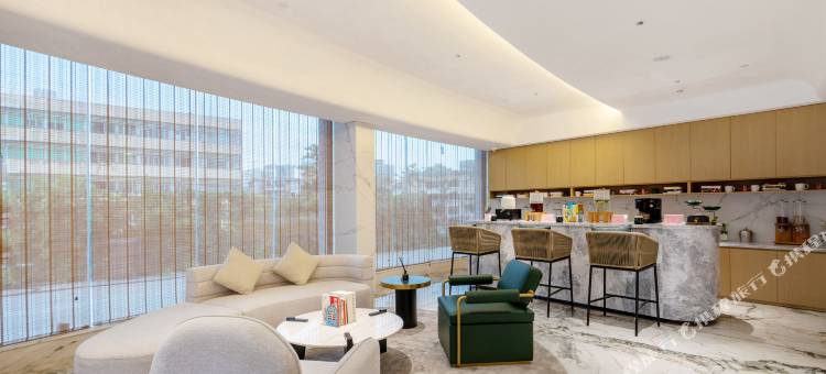 艺龙玺程国际酒店(海雅缤纷城同乐南地铁站店)图片