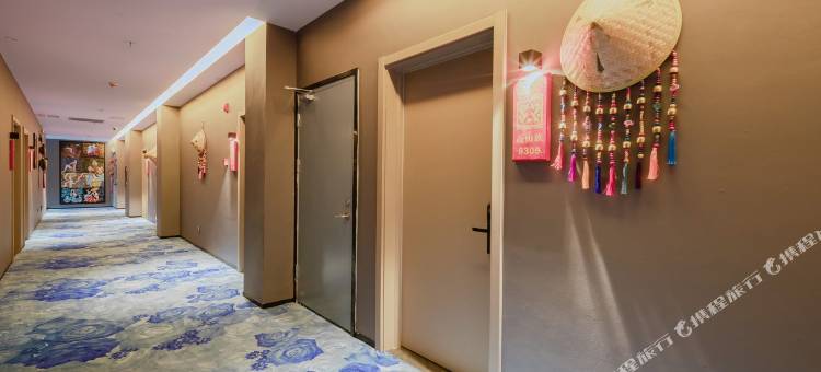 格盟电影酒店(儋州夏日广场店)图片