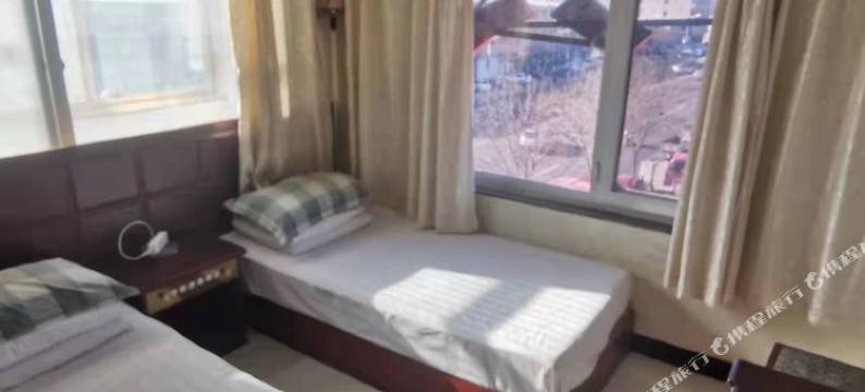 虹桥宾馆(易县同兴西路店)图片