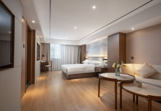 太白酒楼精品花园酒店（济宁汽车北站职业技术学院店）外景图