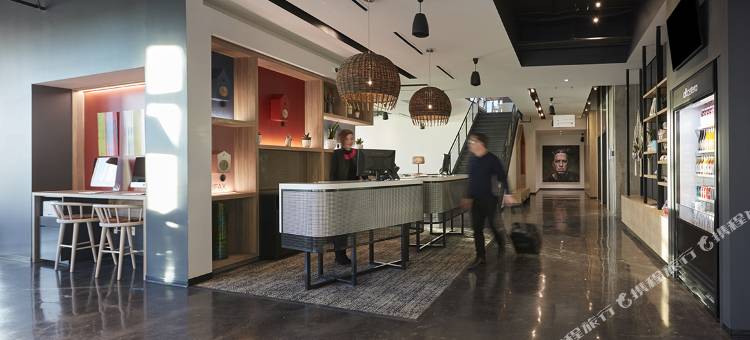 卡尔加里东村阿尔特酒店(Alt Hotel Calgary East Village)图片