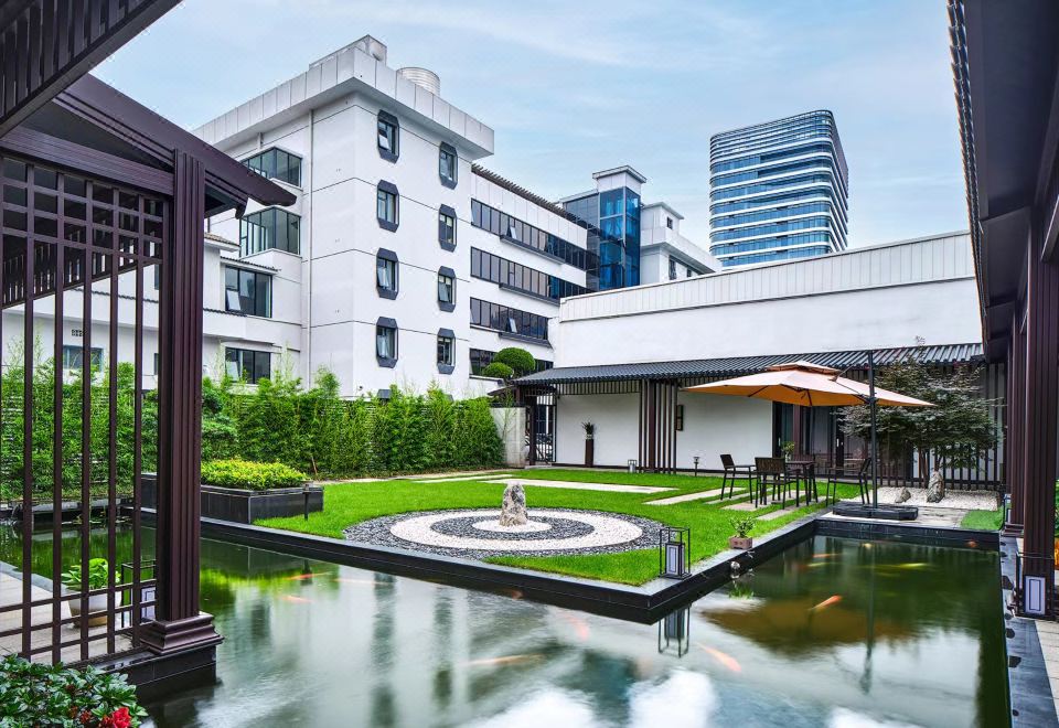  Hotel Overview