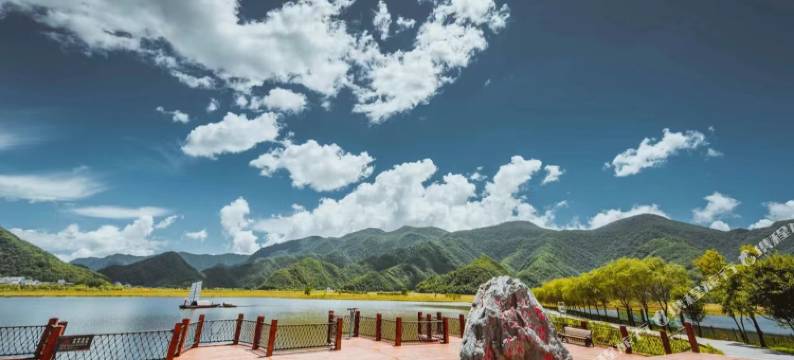 神农架鑫沂宾馆图片