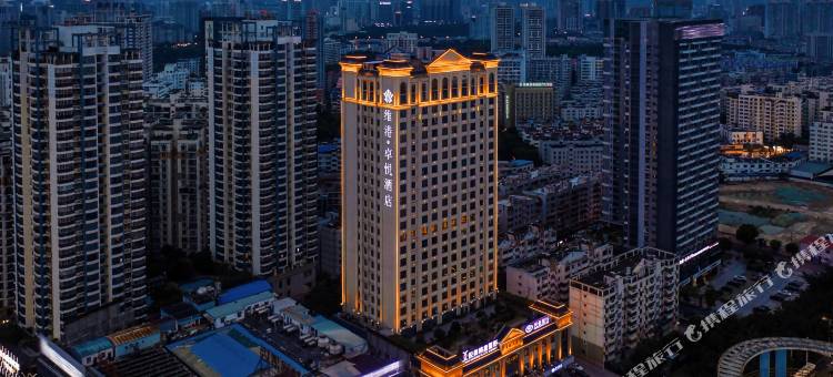 维港卓悦酒店(南宁国际会展中心东葛路地铁站店)图片