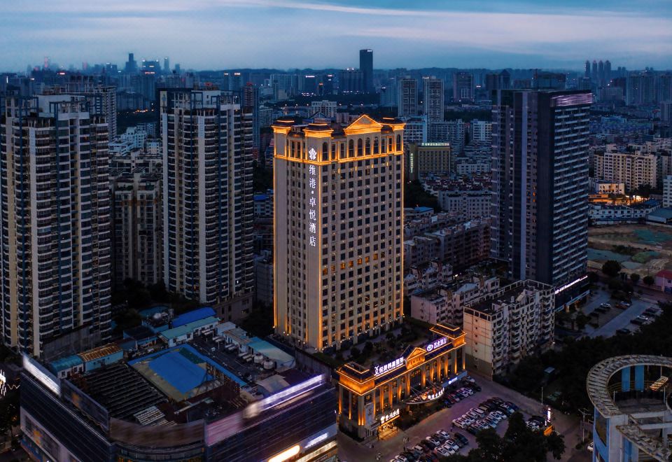 南宁维港卓悦酒店外景图