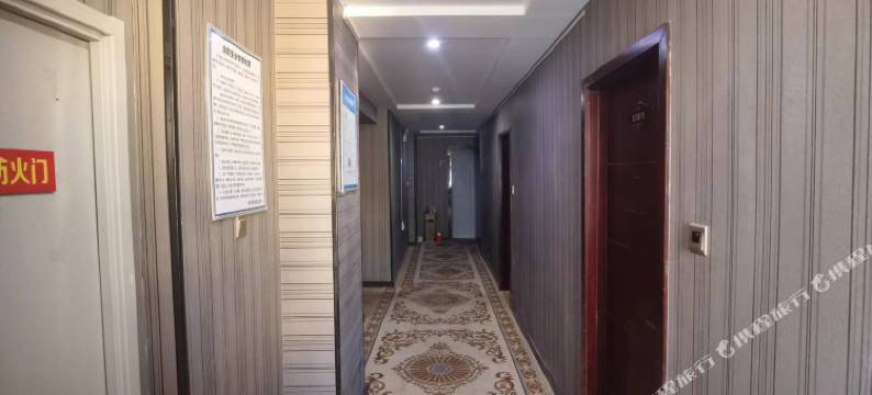 逸轩居商务宾馆(王家梁地铁站南湖北路地铁站店)图片