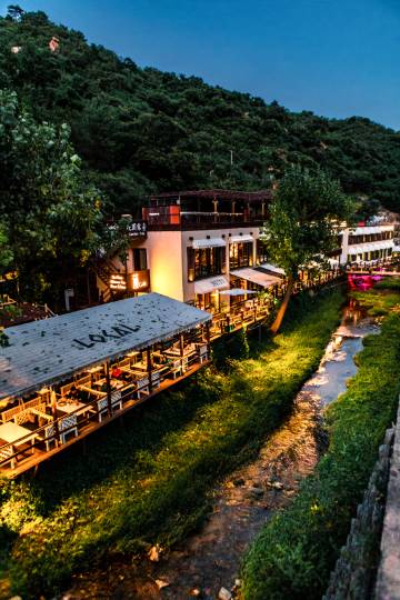 泰莲庭溪畔酒店