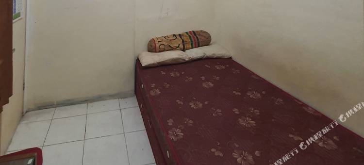OYO 93114萨拉克民宿(OYO 93114 Salak Homestay Syariah)图片