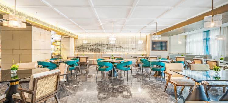 拉萨顿珠金融城柳梧万达广场亚朵酒店图片