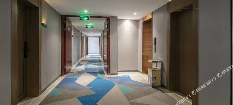 途麦豪斯大酒店(平昌金平广场店)图片