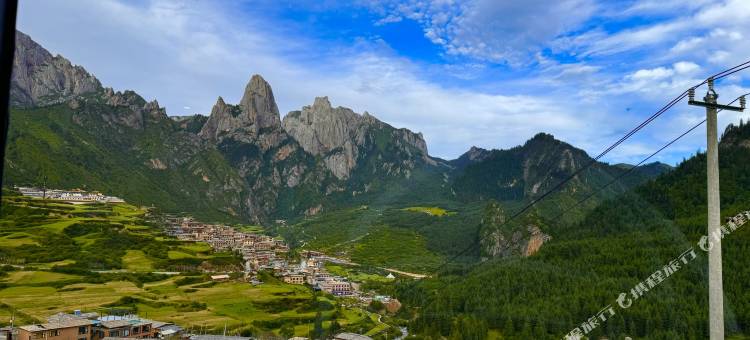 崖岸18°｜全视野日出•晨雾观景美宿(扎尕那景区店)图片