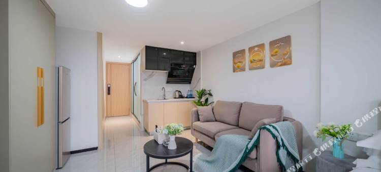 伊你Lftwl·轻奢公寓(金沙洲金铂天地店)图片