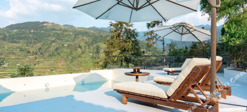 风之谷Specific Style空中无边泳池云宿(西江千户苗寨店)图片