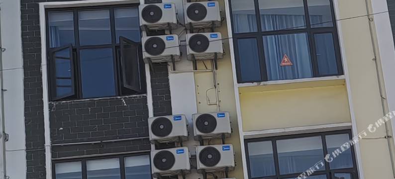 砚山县福鸿酒店图片