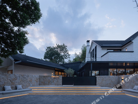 安吉·翻翻庄园·私汤Resort hotel