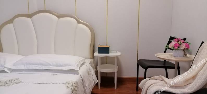 驿客住家酒店公寓(武汉东湖学院店)图片