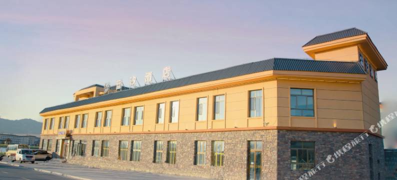 赛里木湖蓝汐酒店图片