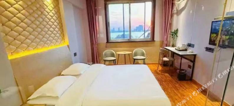 宜兴太阳岛宾馆(团氿风景区汽车总站店)图片