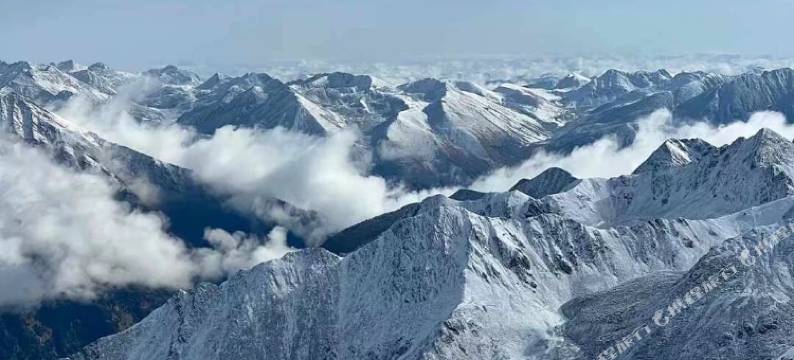 半山云逸·Life山景休闲度假美宿(黑水县店)图片