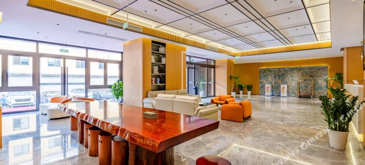 丽呈花盛酒店(北京鸟巢奥体中心地铁站店)图片