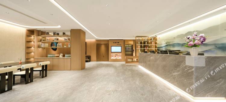 艾扉酒店(松江河镇长白山西高铁站店)图片