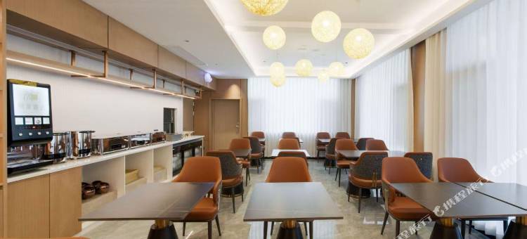潮漫酒店(丽江古城忠义市场木府店)图片