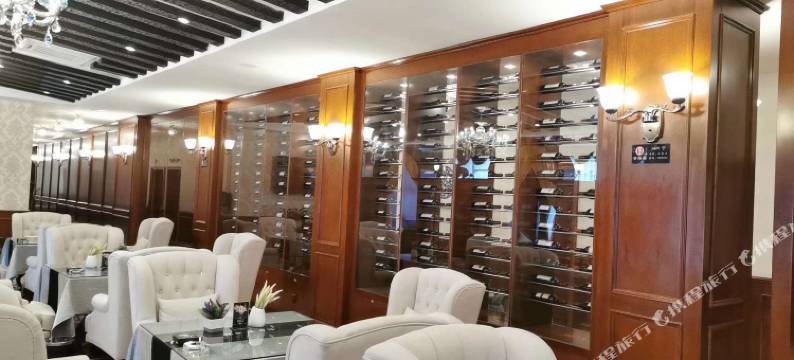 江达皇庭大酒店图片