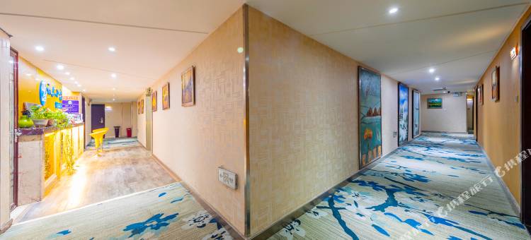 云上小台精品酒店(宜昌三峡游客中心万达广场店)图片