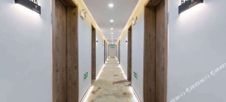 大连洋桃精品酒店图片